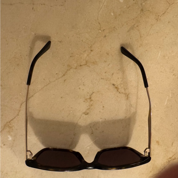 Tom Ford Garrett sunglasses
Garrett TF862 52E 54<017 145 *3
Brown - Picture 3 of 8